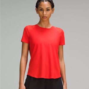 NWOT Lululemon Sculpt Top